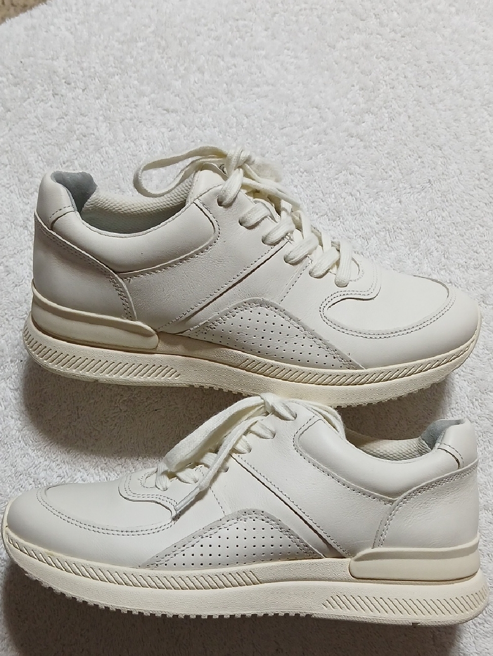 Everlane The Trainer Women's Sneakers in Off-White/Cream Size 8